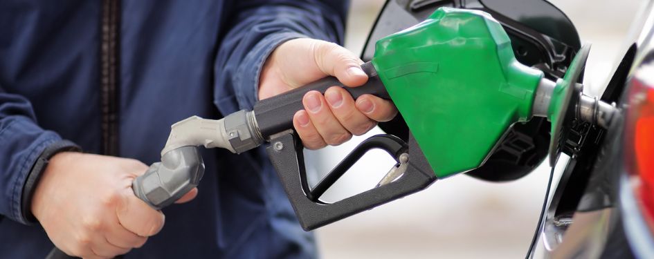 How To Save Money On Gas: 13 Smart Tips for Your Wallet